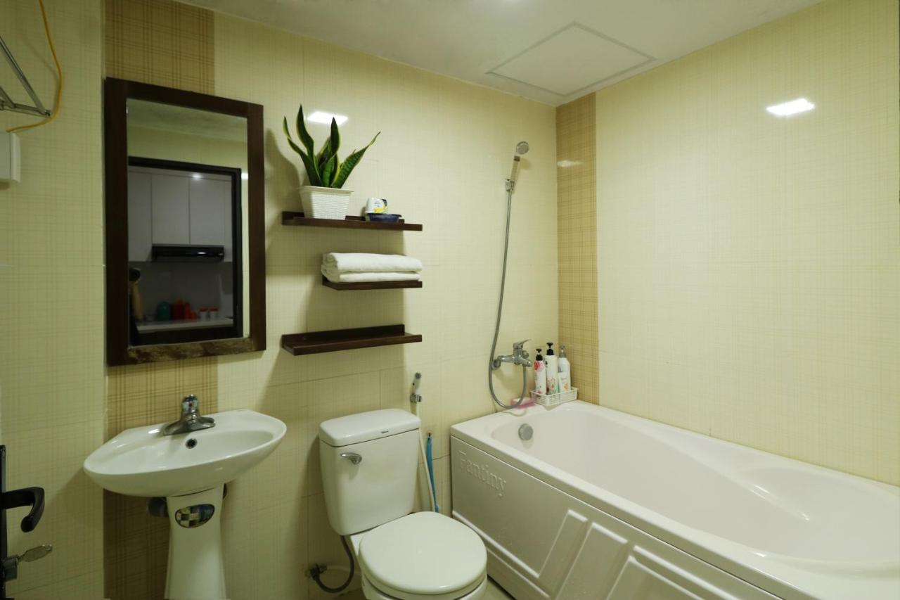 Istay Hotel Apartment 1 Hanoi Esterno foto