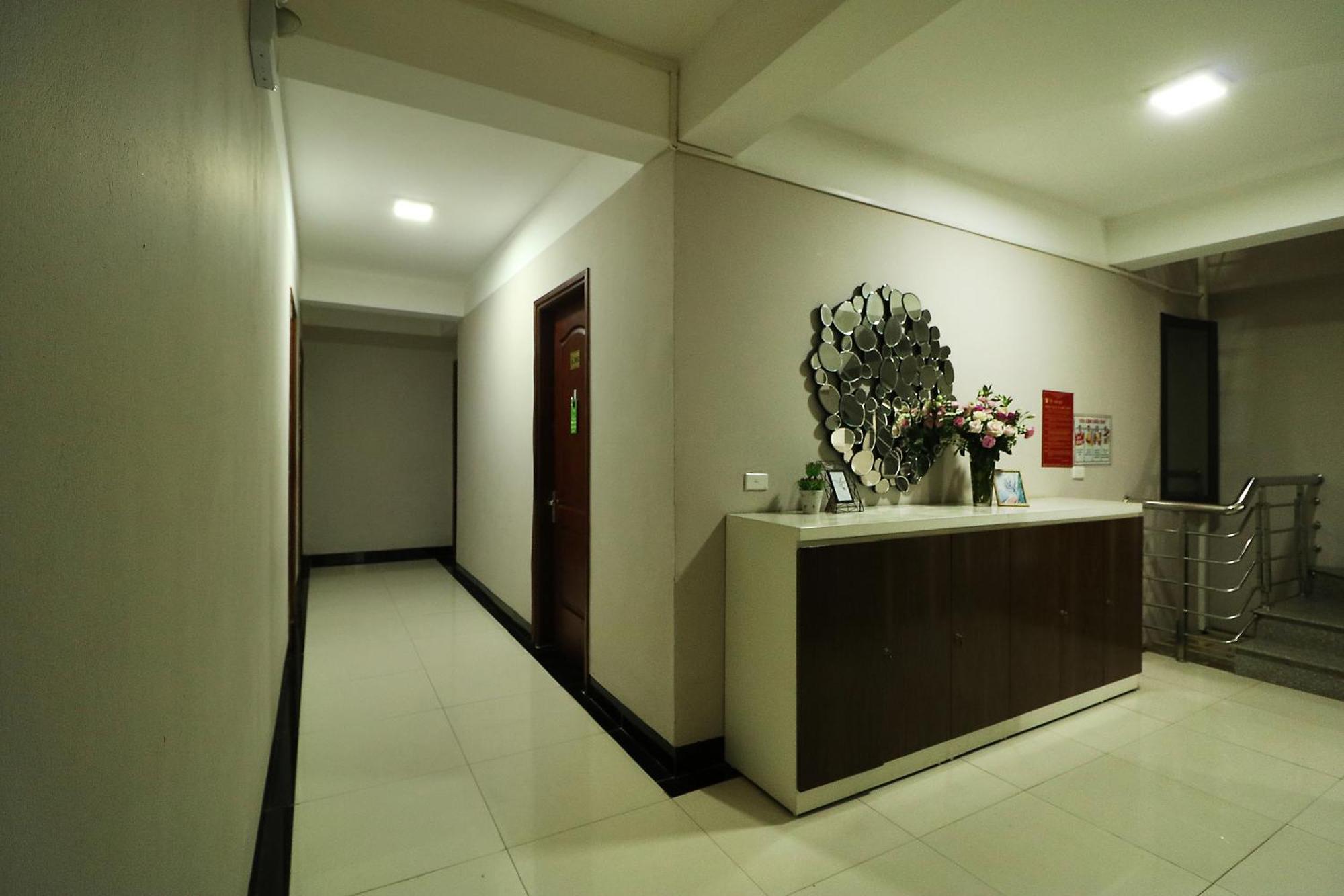 Istay Hotel Apartment 1 Hanoi Esterno foto