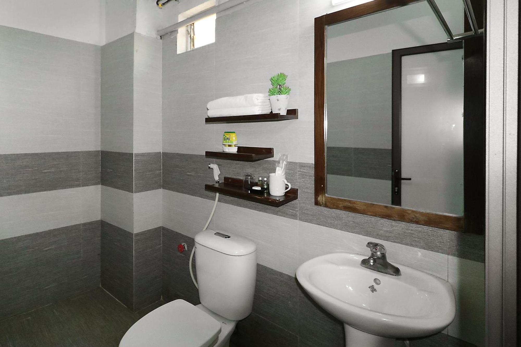 Istay Hotel Apartment 1 Hanoi Esterno foto